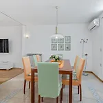 Вилла Maras With Yard, 400 M To The