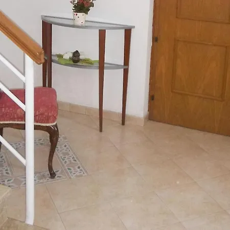 Maras With Yard, 400 M To The Villa *