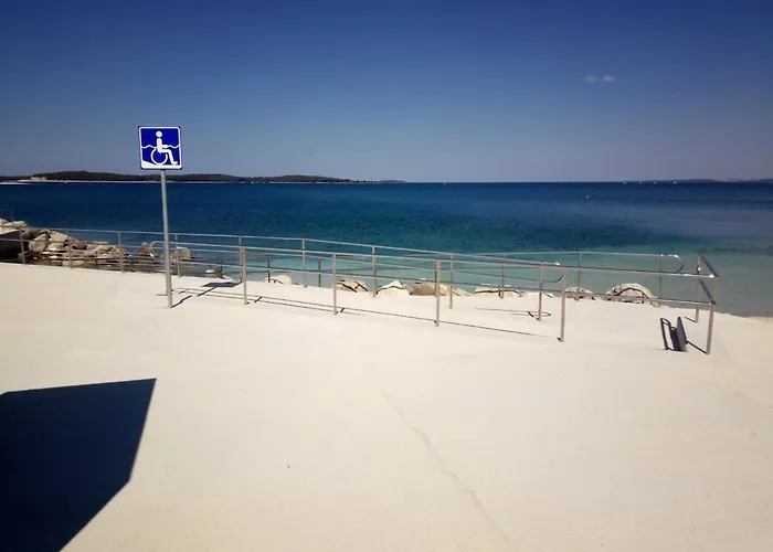 Maras With Yard, 400 M To The Villa