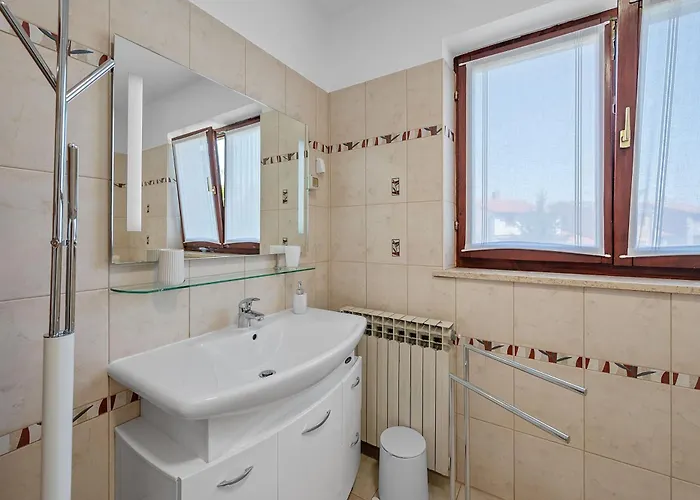 Maras With Yard, 400 M To The