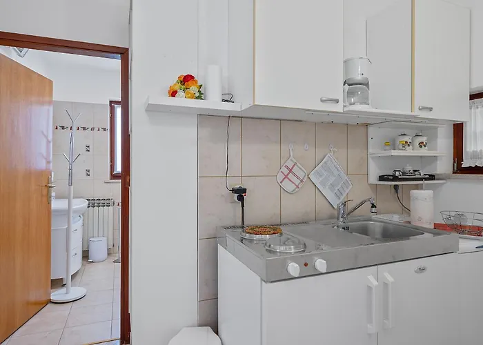 Maras With Yard, 400 M To The