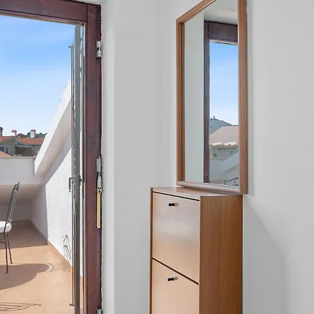 Villa Maras With Yard, 400 M To The